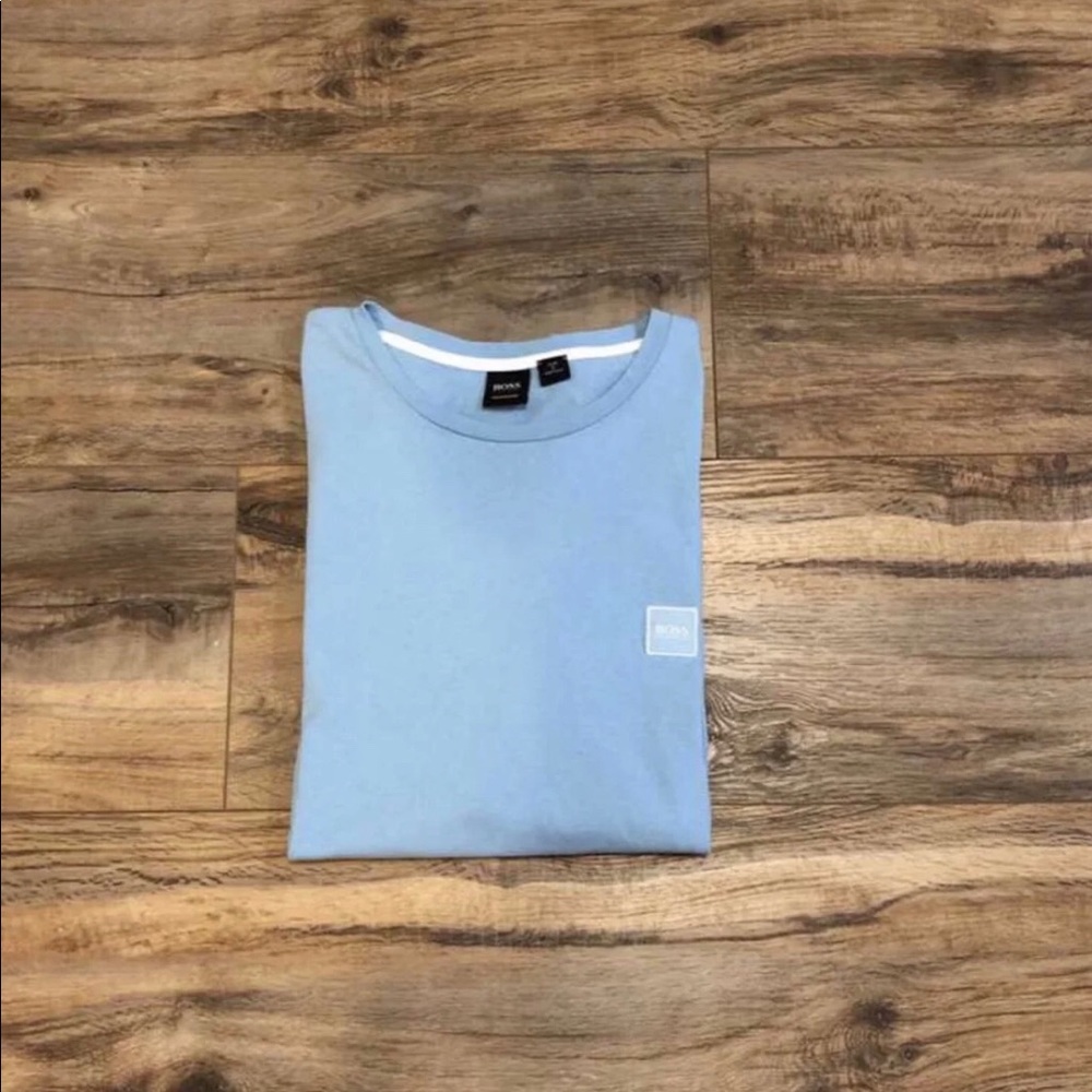 Men Hugo boss tshirt
